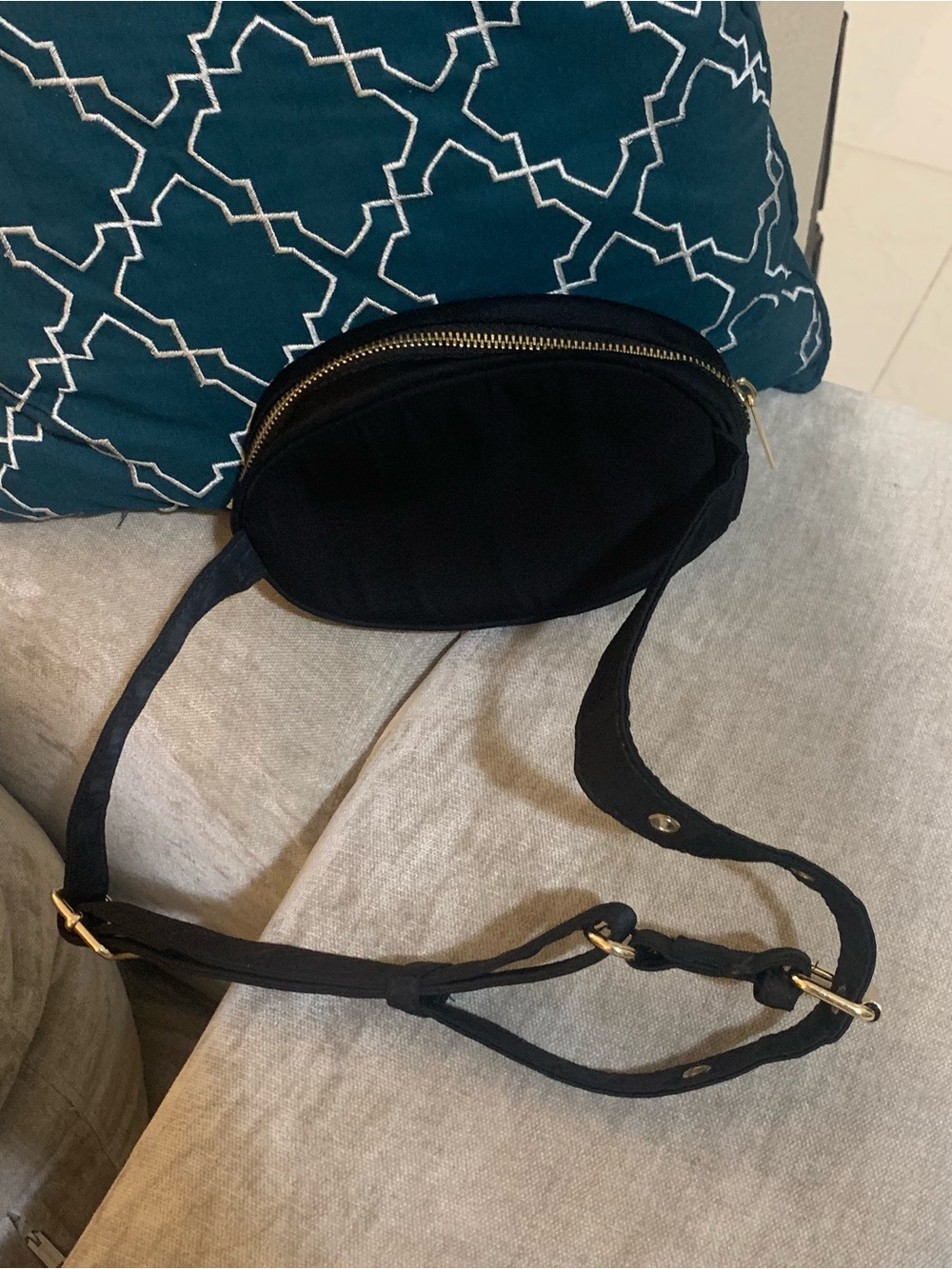 Peace,love, world Belt Bag - Picture 2 of 9